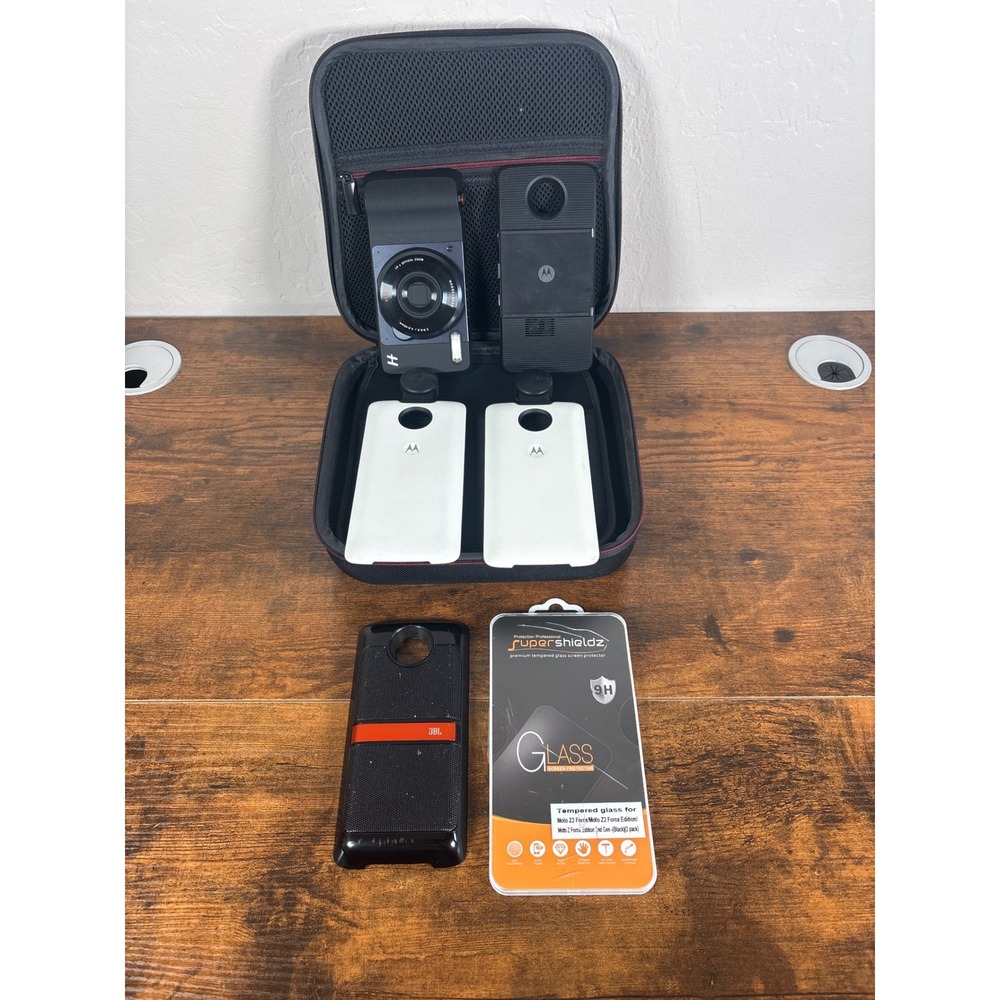 Motorola Moto Mod Bundle Hasselblad Camera JBL Speaker Projector Case Z2 Force